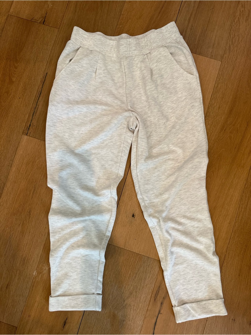 Varley Women’s Double Soft Heather Light Gray Jogger Pants